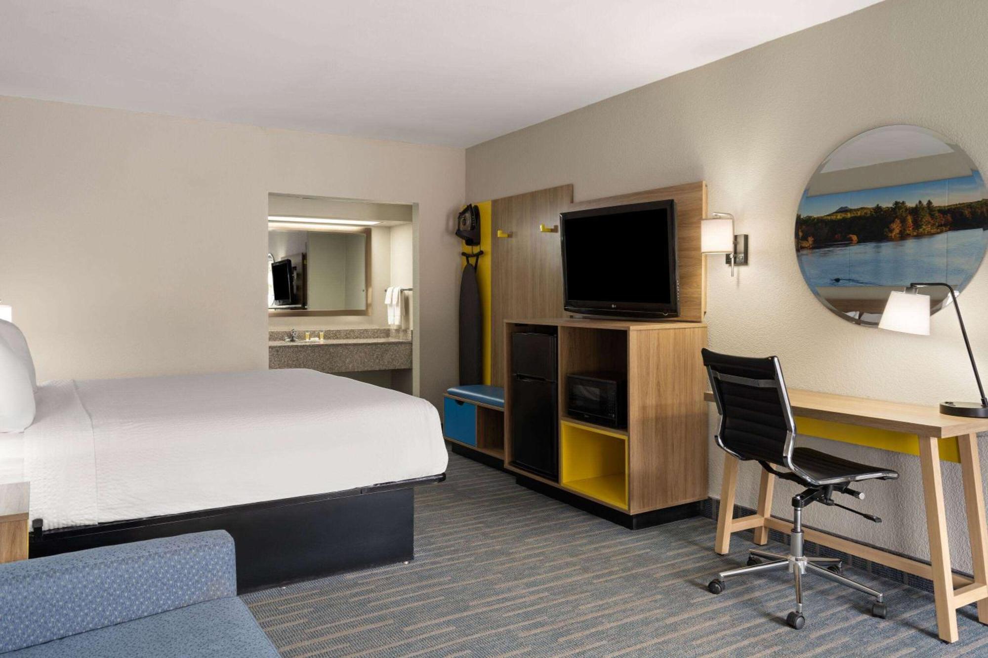 Days Inn By Wyndham Weldon Roanoke Rapids Exterior foto